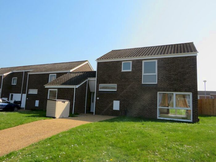 4 Bedroom Semi-Detached House To Rent In Maple Close, Raf Lakenheath, Brandon, IP27