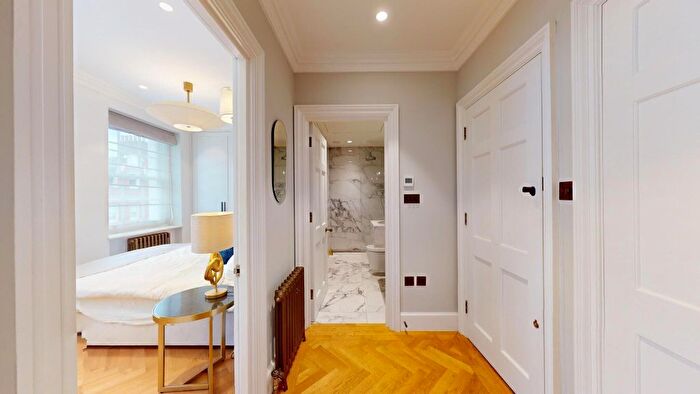 1 Bedroom Flat To Rent In Wimpole Street, London, W1G