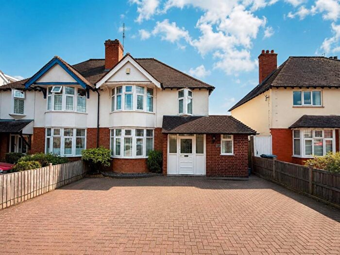 2 Bedroom Semi Detached House For Sale In Shottery Road, Stratford-upon-Avon, CV37