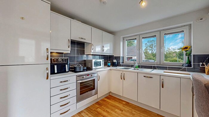 1 Bedroom Flat For Sale In Kelvindale Court, Kelvindale, G12