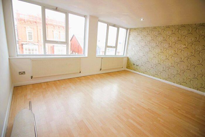 2 Bedroom Flat To Rent In Eastbank Street, Southport, PR8