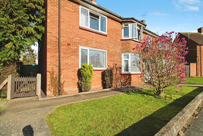 2 Bedroom Apartment For Sale In Lovetofts Drive, Ipswich, IP1