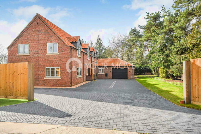 5 Bedroom Detached House For Sale In Horncastle Road, Roughton Moor, Woodhall Spa, LN10