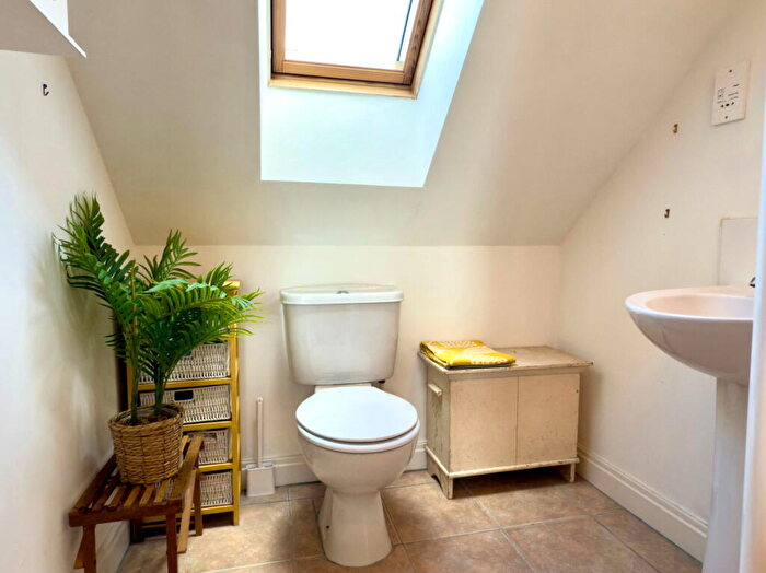 3 Bedroom Town House For Sale In Alstone Mews, Cheltenham, GL51