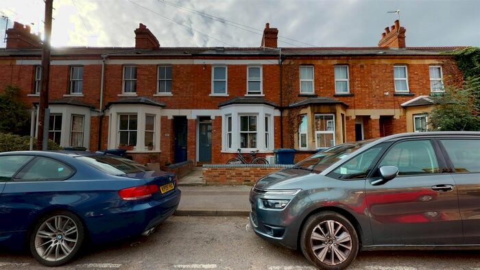 2 Bedroom Property To Rent In Temple Street, Oxford, OX4