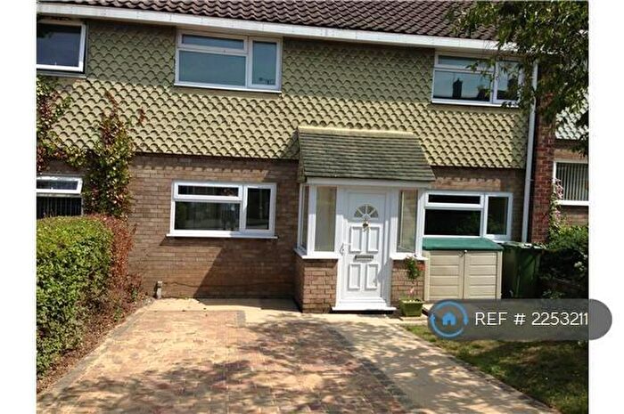 2 Bedroom Terraced House To Rent In Rantree Fold, Essex, SS16