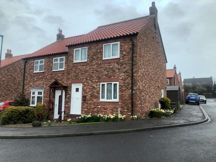 3 Bedroom SemiDetached House For Sale In Sunnyfield Gardens, Easington