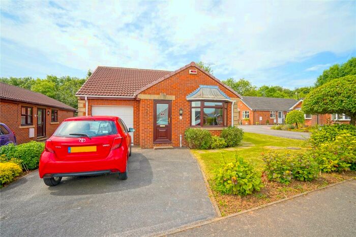 2 Bedroom Bungalow For Sale In Victoria Way, Maltby, Rotherham, South Yorkshire, S66