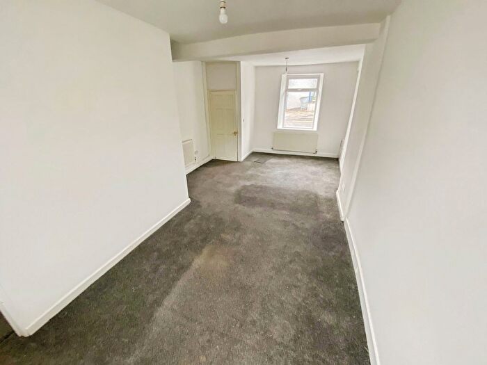 3 Bedroom Property To Rent In William Street, Pentre, CF41