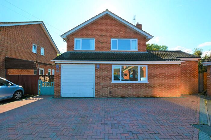 4 Bedroom Detached House To Rent In Barley Close, Hardwicke, Gloucester, Gloucestershire, GL2
