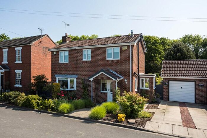 3 Bedroom Detached House For Sale In Templar Close, Whitley, DN14