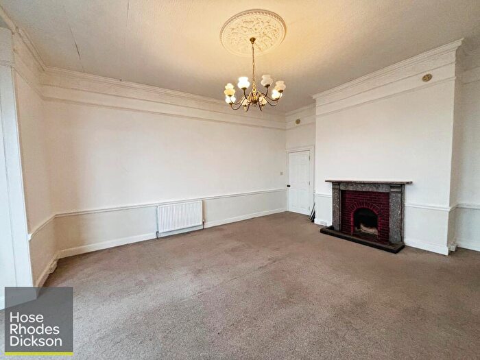 2 Bedroom Apartment To Rent In High Street, Ryde, PO33