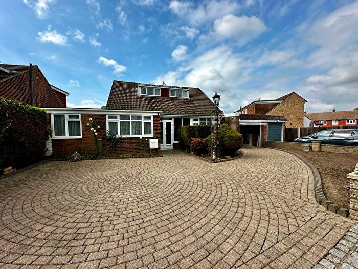4 Bedroom Detached House To Rent In Shernolds, Maidstone, Kent, ME15