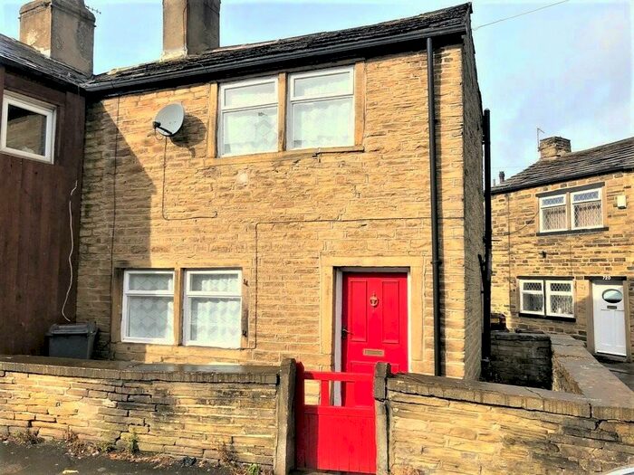 1 Bedroom End Of Terrace House To Rent In Great Horton Road, Bradford, BD7