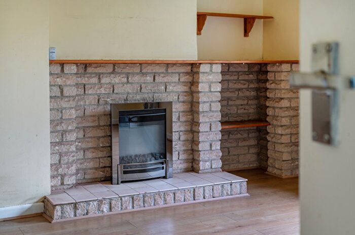 2 Bedroom Semi-detached Bungalow For Sale In Peters Crescent, Marldon, Paignton, Devon, TQ3