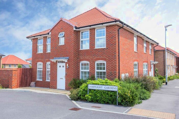 3 Bedroom House To Rent In Central Boulevard, Aylesham, Canterbury, CT3