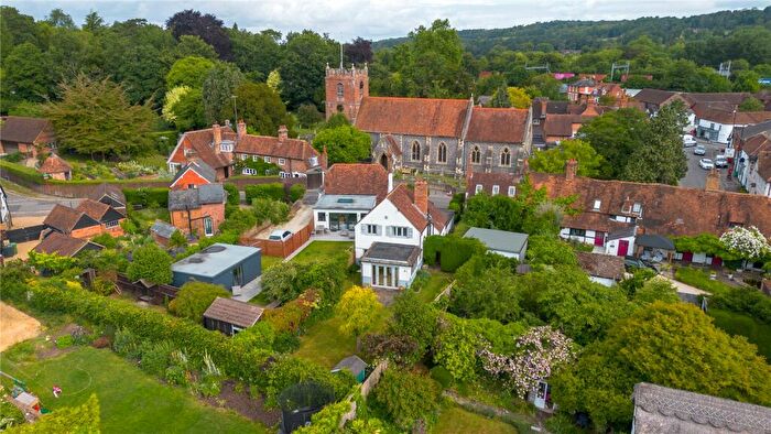 3 Bedroom Detached House For Sale In Pangbourne Hill, Pangbourne, Reading, Berkshire, RG8