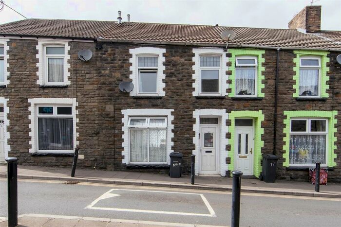 3 Bedroom Terraced House To Rent In Fox Street, Treharris, CF46