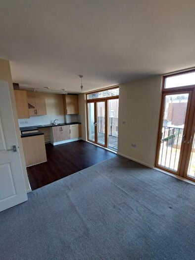 2 Bedroom Flat To Rent In Columbia Place, Milton Keynes, Buckinghamshire, MK9