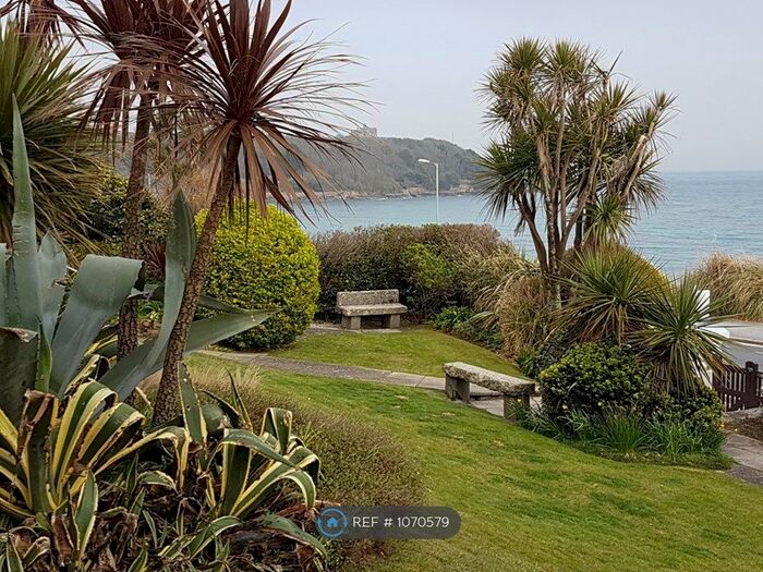 2 Bedroom Flat To Rent In Southcliff, Falmouth, TR11