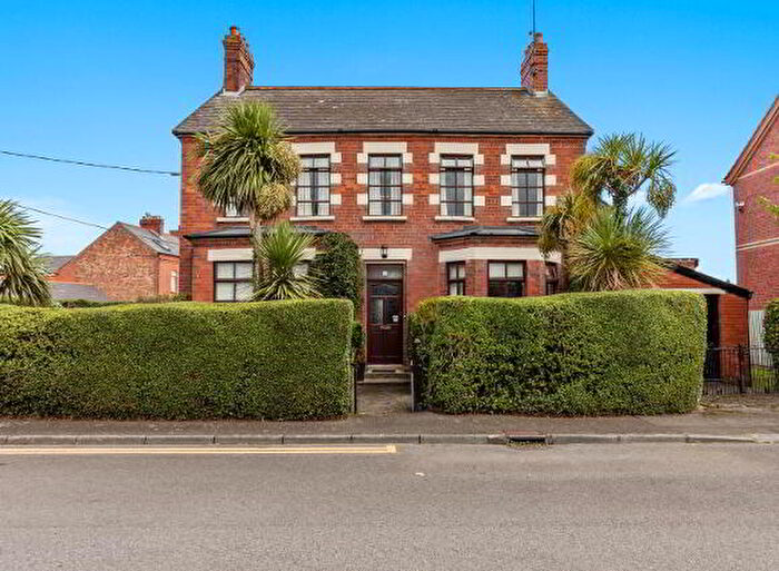3 Bedroom Detached House For Sale In Kinnegar Avenue, Holywood, BT18