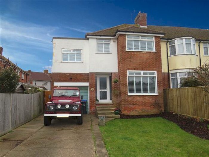 4 Bedroom House To Rent In Mansfield Road, Worthing, BN11
