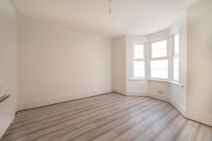 3 Bedroom Terraced House For Sale In Ley Street, Ilford, Essex, IG1
