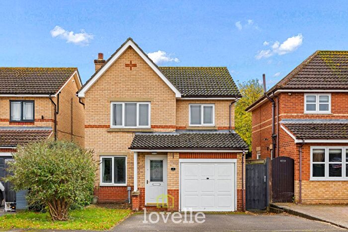 3 Bedroom Detached House For Sale In Buddleia Close, Healing, DN41