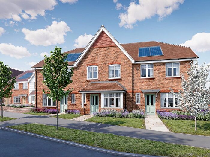 3 Bedroom Terraced House For Sale In The Orchards, Leighwood Fields, GU6