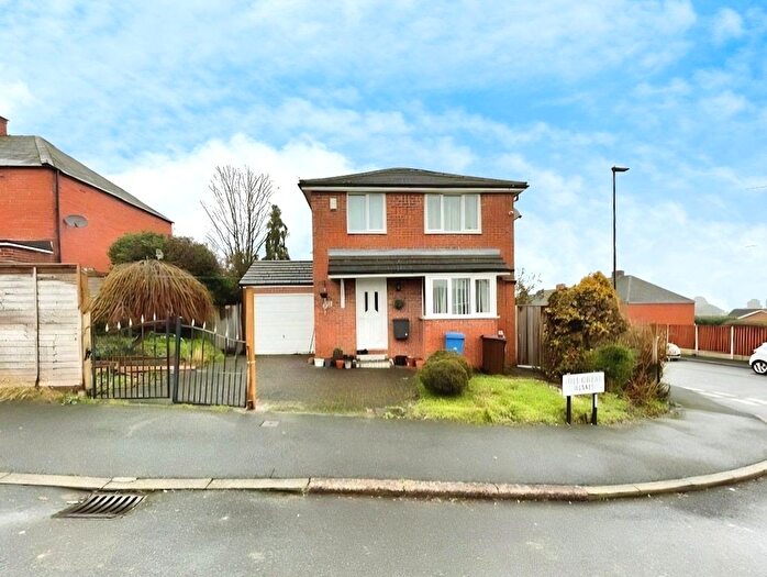 3 Bedroom Detached House For Sale In Hillcrest Road, Chapeltown, Sheffield, S35