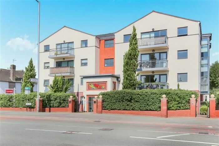 1 Bedroom Flat To Rent In Penn Road, Wolverhampton, WV4