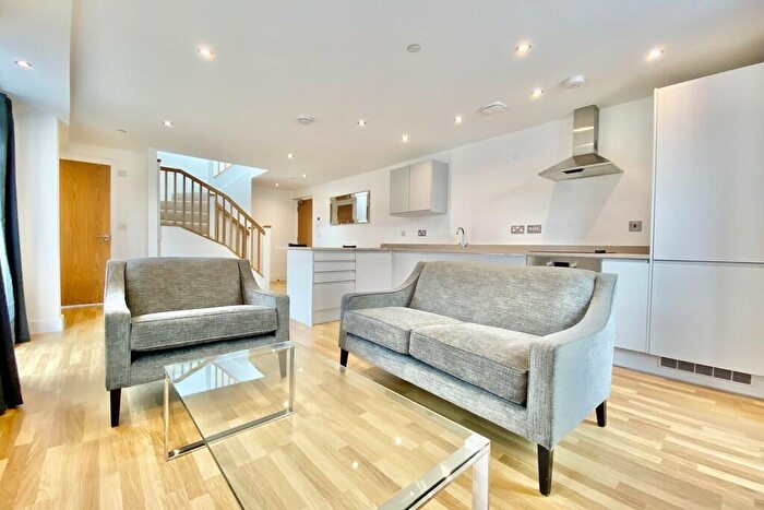 1 Bedroom Apartment To Rent In Mabgate House, Mabgate, Leeds, LS9