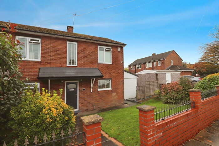 3 Bedroom End Of Terrace House For Sale In Hazel Avenue, Tottington, Bury, BL8