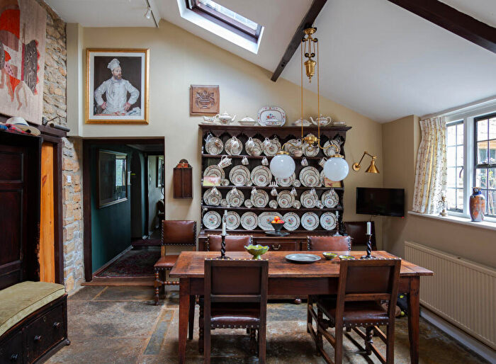 4 Bedroom Detached House For Sale In Courthayes, East Chinnock, Somerset, BA22