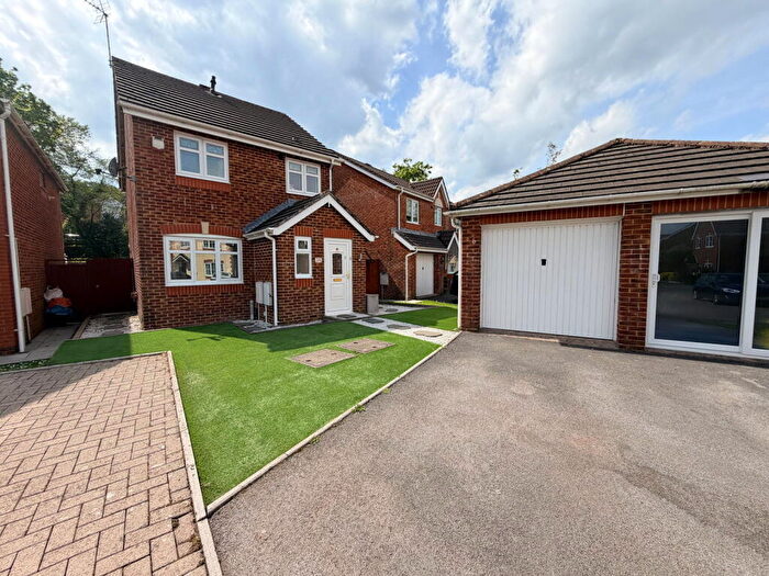 3 Bedroom Detached House For Sale In Rhodfa'r Coed, Maesteg, CF34