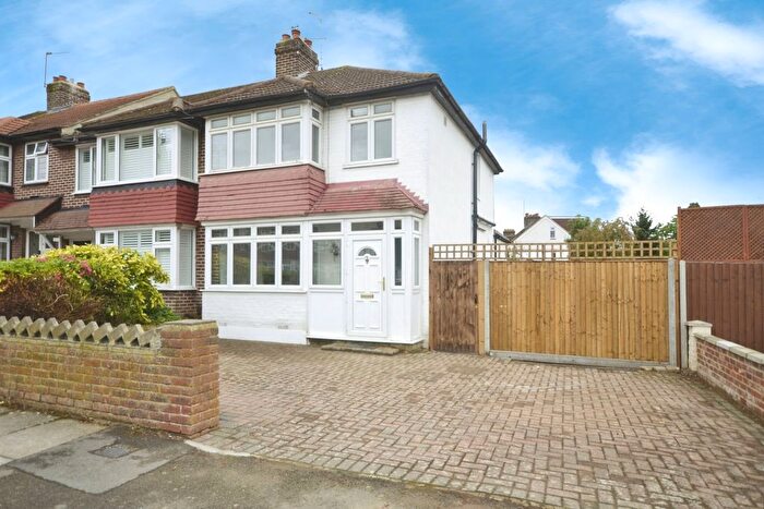 3 Bedroom End Of Terrace House To Rent In Portland Road, Bromley, BR1