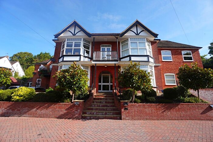 2 Bedroom Flat For Sale In Flat, Chilworth House, , Rectory Avenue, High Wycombe, Buckinghamshire, HP13