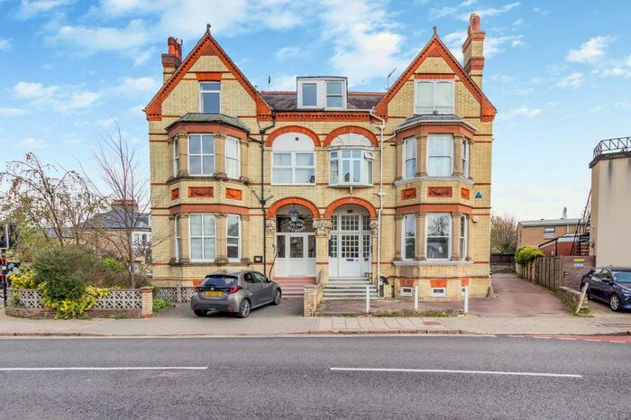 1 Bedroom Flat To Rent In Tenison Road, Cambridge, Cambridgeshire, CB1