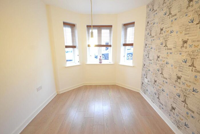 4 Bedroom Terraced House To Rent In Lockhart Avenue, Oxley Park, Milton Keynes, MK4