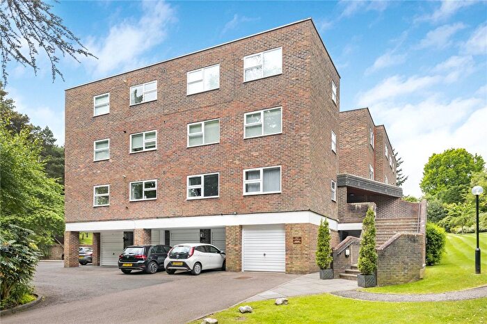 2 Bedroom Flat For Sale In High Firs, Gills Hill, Radlett, Hertfordshire, WD7