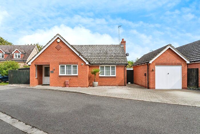 3 Bedroom Detached Bungalow For Sale In The Paddocks, Wimblington, March, PE15