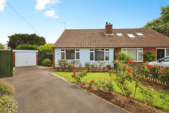 2 Bedroom Semi-Detached Bungalow For Sale In Willow Drive, Polegate, BN26