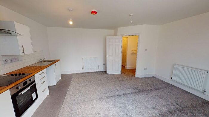 1 Bedroom Flat To Rent In Holderness Road, Hull, HU9