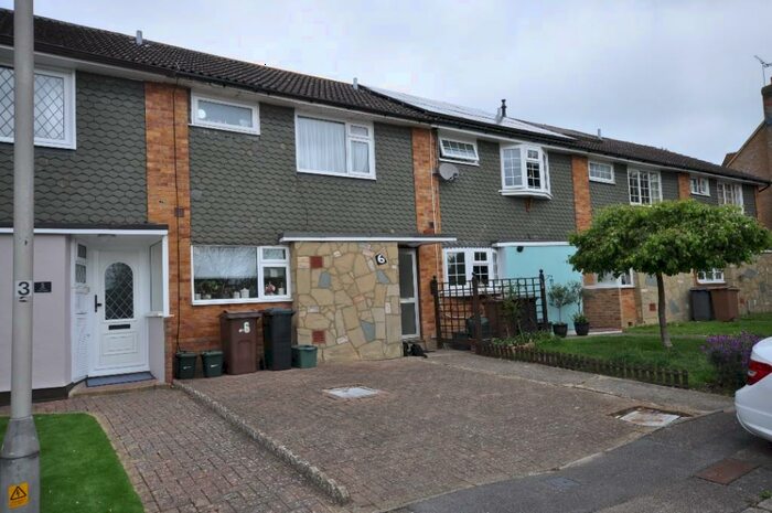3 Bedroom Terraced House To Rent In The Leys, Chelmsford, Essex, CM2