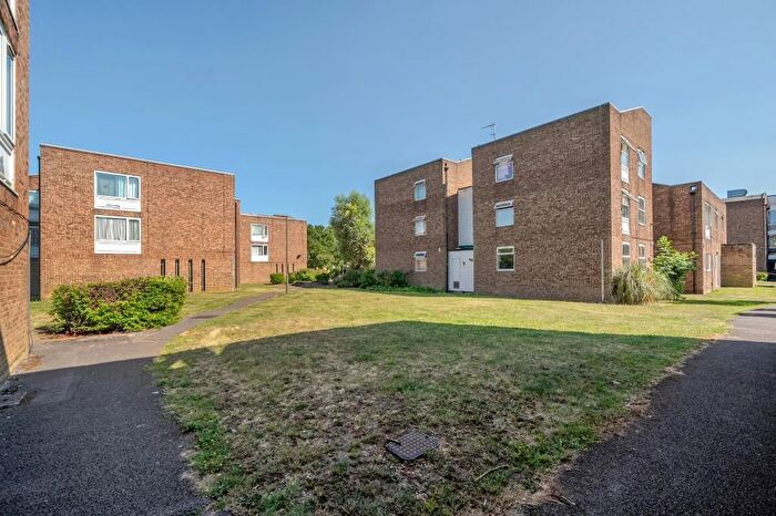 1 Bedroom Flat To Rent In Tudor Court, De Havilland Way, Stanwell, Staines-Upon-Thames, TW19