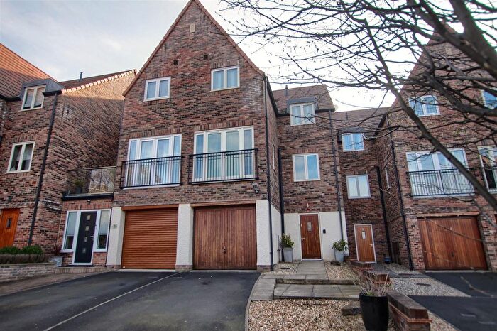 4 Bedroom Property To Rent In Orchard Mews, Eaglescliffe, TS16