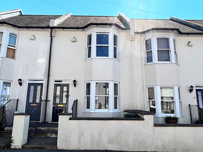4 Bedroom Terraced House To Rent In Hanover Terrace, Brighton, BN2