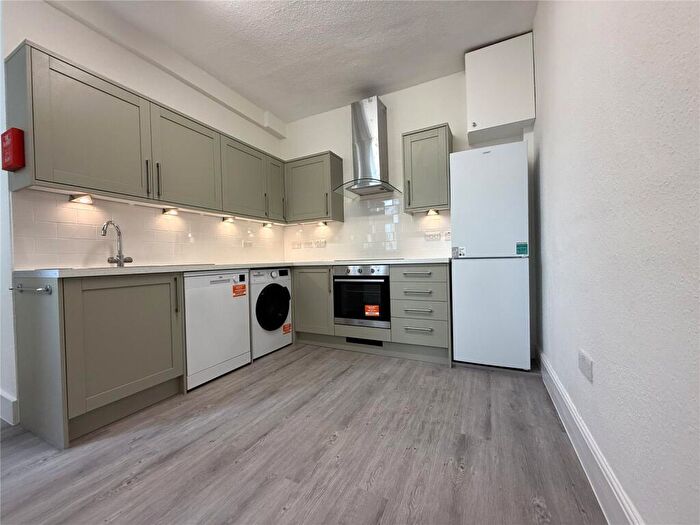 4 Bedroom Apartment To Rent In Queens Avenue, Muswell Hill, London, N10