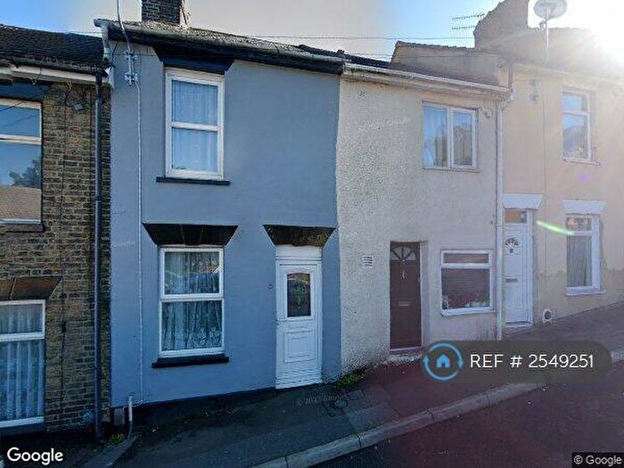 2 Bedroom Terraced House To Rent In Melbourne Road, Chatham, ME4