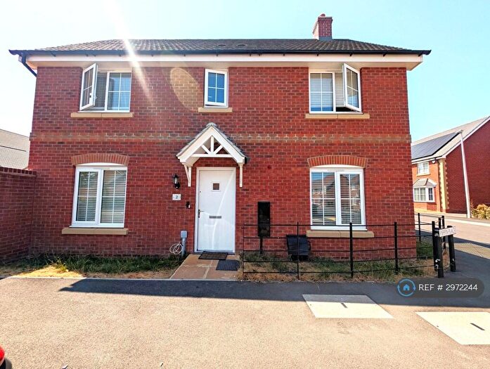 3 Bedroom Detached House To Rent In Pippin Place, Stratford-Upon-Avon, CV37